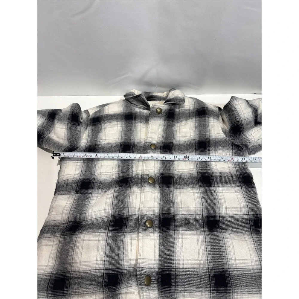 Old Navy Flannel Shirt Jacket Kids Medium 8 White Black Plaid Sherpa Lined